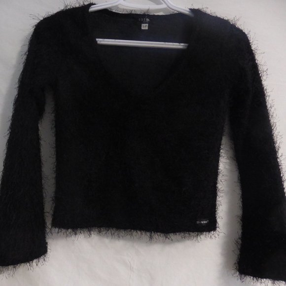 GUESS JEANS black long sleeve fuzzy sweater NWOT - Picture 1 of 6